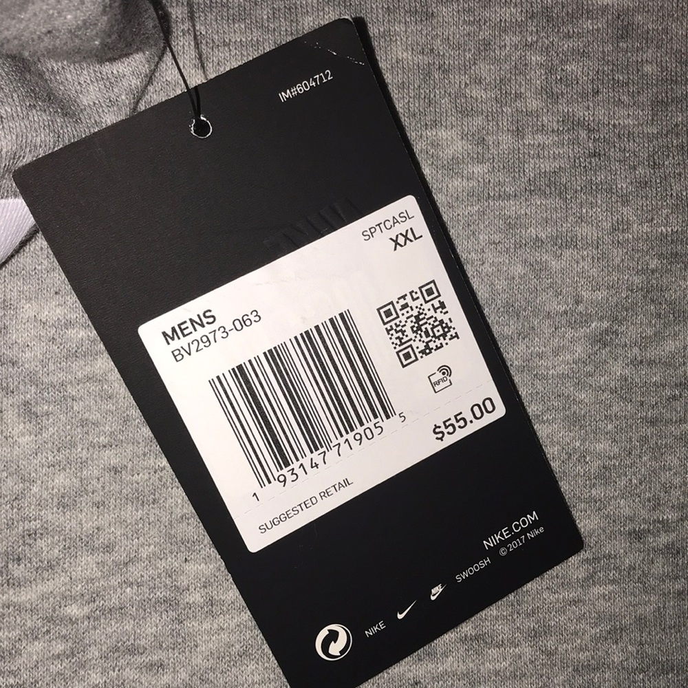 NWT ESSENTIAL NIKE HOODIE - Picture 6 of 6